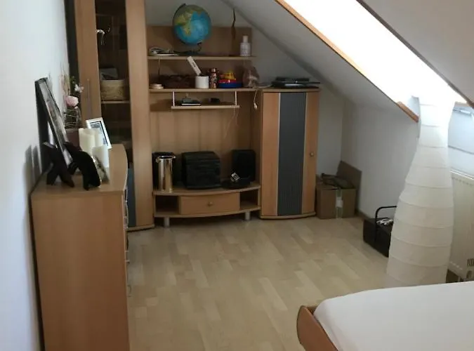 アパート Ahorn 11 Laumersheim