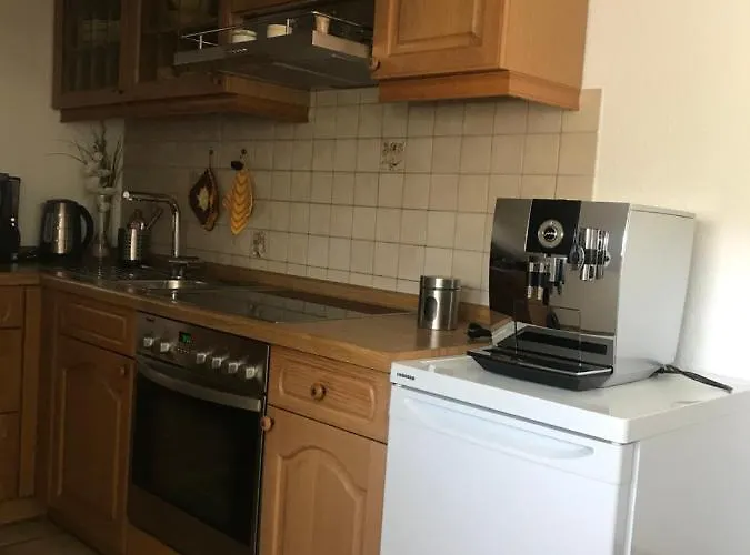 Ahorn 11 アパート *